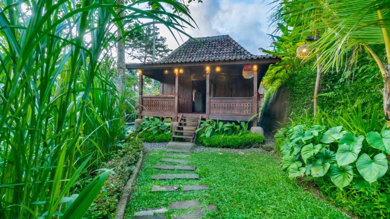 Iyume Villas Теґалаланґ Екстер'єр фото