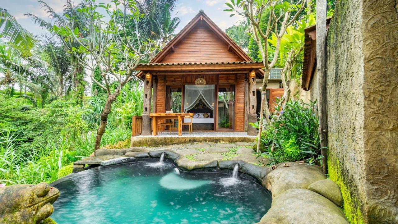 Iyume Villas Теґалаланґ Екстер'єр фото